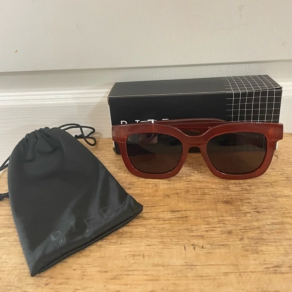 DIFF Nutshell 56mm Makay Square Sunglasses